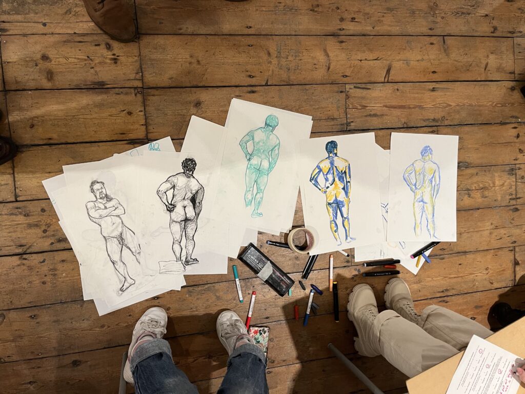 Bringing together our artist community, come along to the second session in our Life Drawing in the Nunnery series, hosted by Thamesmead Life Drawing’s Jamie Zubairi. All levels of experience are welcome! 